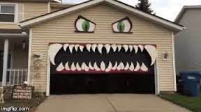 Your garage door will look amazing this Halloween!